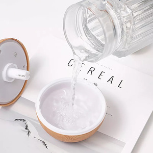 Umidificatore d'Aria e Diffusore di Oli Essenziali Silenzioso, Purificatore d'Aria per Auto, Mini Umidificatore in Legno per Camera da Letto 130ML YS - Product Image 5