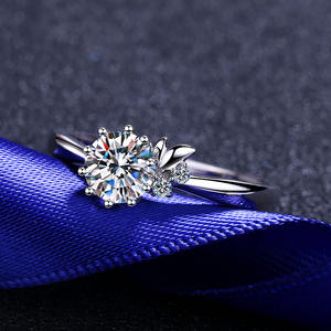 Plata 925 Original 0,8 quilates corte brillante diamante Moissanite anillo creativo piedras preciosas de lujo joyería de boda - Product Image 3