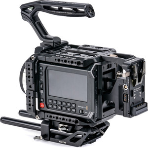 Kit de cage pour caméra Tilta ES-T21-B-V Pro pour Blackmagic PYXIS 6K/12K (monture V) - Product Image 3