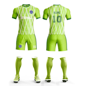 เสื้อฟุตบอลย้อนยุคคุณภาพสูงขายส่ง ปี 2024 2025 บริการ OEM รับทำตามสั่ง ชื่อเด็กผู้ชาย ผ้าโพลีเอสเตอร์ 100% ระบายอากาศได้ดี คุณภาพไทย - Product Image 4