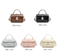 Tas Selempang Wanita Kulit Asli Model Korea Terbaru 2026, Desain Unik, Ringan Mewah, Bentuk Kotak Kecil dengan Gesper