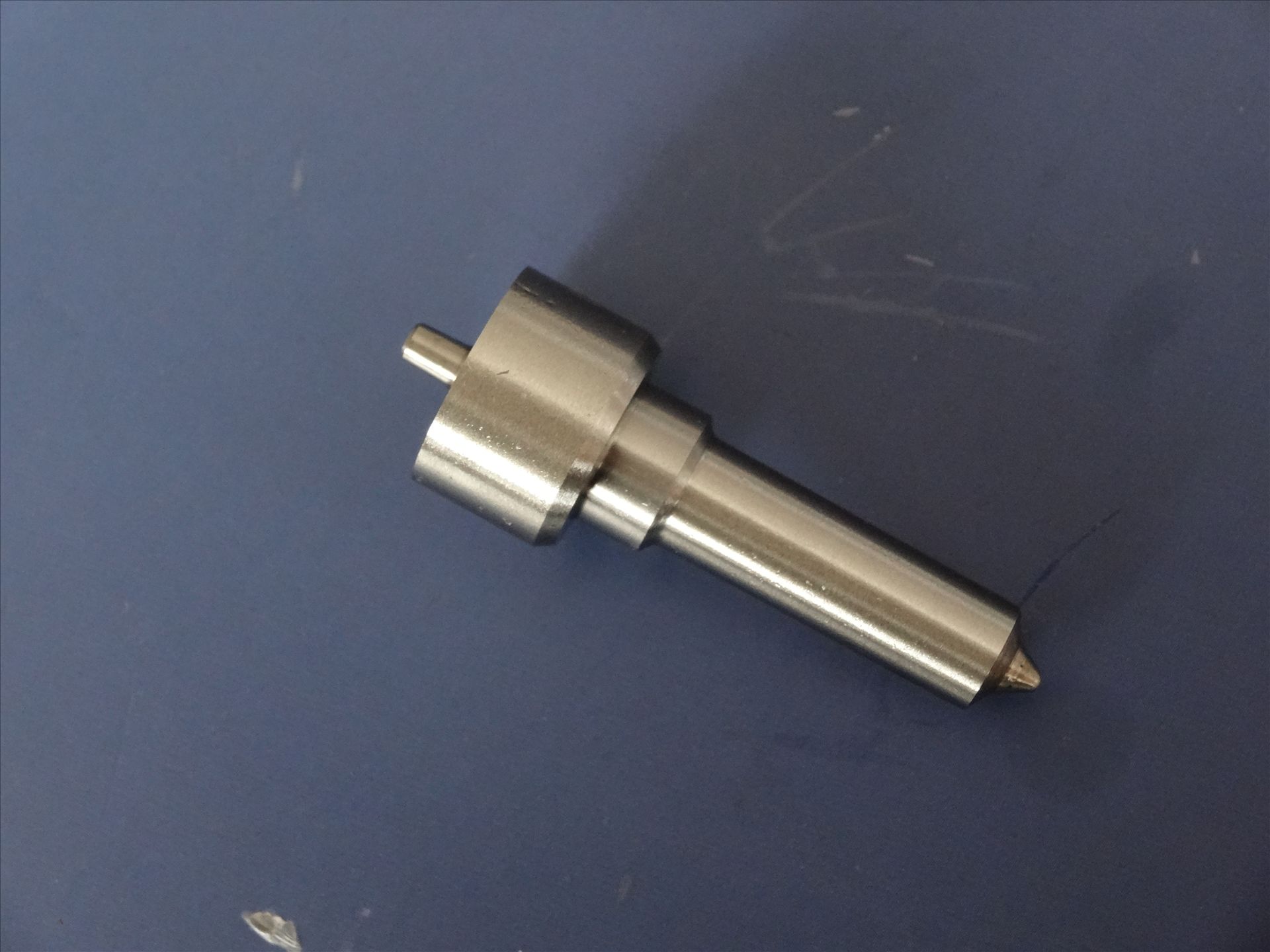 Auto engine spare part L014PBB fuel injector nozzle L014PBB diesel nozzle injector L014PBB for BEBE4B10001
