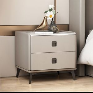 Mesita de Noche Moderna Minimalista con Tapa de Mármol, 2 Cajones de Almacenamiento, Mueble de Dormitorio, Estilo Nórdico de Lujo Ligero, Madera Maciza y Cuero - Product Image 4
