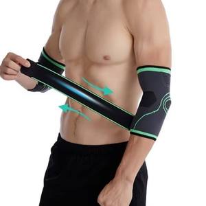 Protège-coudes respirant à compression avec logo personnalisé, respectueux de la peau, pour l'entraînement physique, les sports quotidiens et le soutien articulaire - Product Image 1