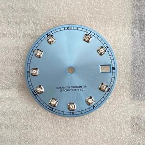 新作28.5mm日本NH35NH36自動移動時計ステンレス鋼ジルコンダイヤル付き労働マークアクセサリー - Product Image 5