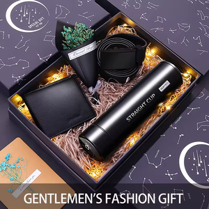 Set Regalo Aziendale Pronto per la Spedizione per Uomo: Cintura in Pelle, Portafoglio, Orologio con Logo e Stampa Digitale, Ideale per Uomini e Padri, da Guangdong - Product Image 5