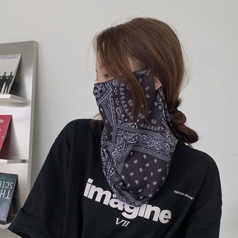 [Style unique] Masque de noix de cajou noir