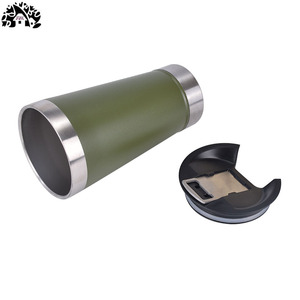 I boccali di birra in acciaio inossidabile a doppia parete da 20 once per bicchieri caldi e freddi da casa all'aperto sono dotati di apribottiglie di grande capacità - Product Image 4