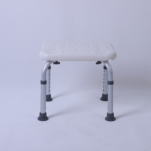 เก้าอี้อาบน้ำเฉาหยางพร้อมเบาะรองนั่งแห้งเร็ว กันลื่น สำหรับผู้สูงอายุ - Product Image 3