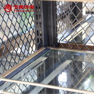 نظام رفوف جوندولا حديث وقوي من المعدن والخشب لمتاجر البقالة - وحدات عرض متينة للبيع بالتجزئة بخمسة أرفف - Product Image 5