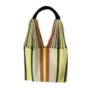 Bolso de mano de algodón a rayas ecológico de lujo, detalle de flecos de moda, dos asas, sensación suave, bolsos de playa con parte superior abierta - Product Image 5