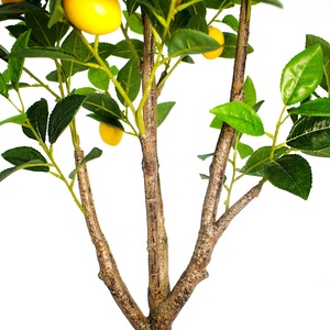 Arbre artificiel citronnier de 130 cm de haut, réaliste, avec fruits factices, pour la décoration de salon, de chambre et d'intérieur - Product Image 3