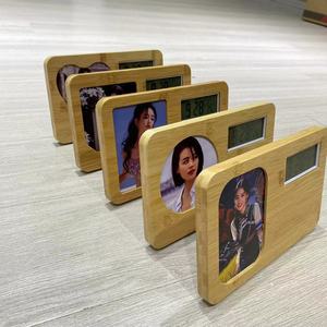 Reloj Digital de Madera en Blanco para Sublimación Térmica, Marco de Fotos Conmemorativo Personalizable, Decoración para Mesa del Hogar, Regalo - Product Image 5