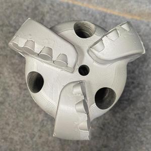 Kim Cương <span class=keywords><strong>PDC</strong></span> khoan bit 98mm 3 lưỡi <span class=keywords><strong>PDC</strong></span> ARC Góc khoan bit cho nước giếng than mỏ khoan - Product Image 5