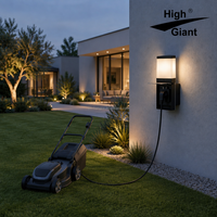 Lampadaire de jardin LED en aluminium avec prise, indice de protection IP44, alimentation CA, pour installation résidentielle et professionnelle