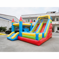Château Gonflable Coloré avec Double Toboggan, Structure Gonflable Commerciale pour Parc d'Attractions et Carnaval en Plein Air