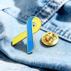 Broche patriotique personnalisée double croix d'amitié entre <span class=keywords><strong>pays</strong></span>, drapeaux USA, Israël, Ukraine, pour chapeau, vêtement, ou revers - Product Image 1