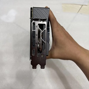 การ์ดจอ RTX 5080 GAMING 16GB GDDR7 256Bit PCI Express 5.0 สำหรับคอมพิวเตอร์ตั้งโต๊ะ มีสินค้าพร้อมส่ง - Product Image 4