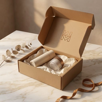 Boîte d'expédition en carton ondulé premium, couleur camel taupe, en kraft écologique, à rabat supérieur, auto-scellante, emballage plat pour l'e-commerce, les abonnements DTC et les vêtements