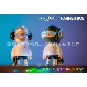 Escultura de Soldado Navideño de Fibra de Vidrio Unisex para Mayores de 14 Años para Decoración de Pared Exterior de Casa de Diversiones - Product Image 4