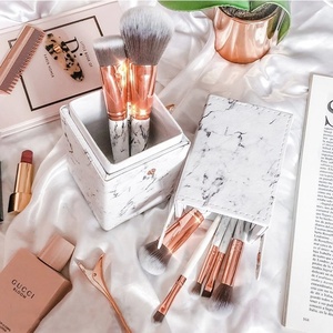 Juego de brochas de maquillaje de mármol de pelo sintético ecológico blanco de lujo de alta calidad, 12 Uds., logotipo personalizado profesional para corrector - Product Image 3