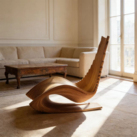 Fauteuil lounge en bois paramétrique de luxe, siège d'appoint sculptural haut de gamme, design ergonomique à lattes ondulées, mobilier de décoration de bureau