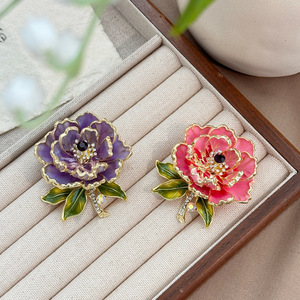 Broche de Lujo para Mujer, Diseño Exquisito de Flor de Peonía, Chapado en Oro Rosa, con Cristales y Diamantes de Imitación, Estilo Chino, para Compromiso - Product Image 3