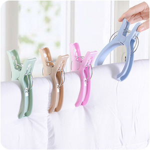 Pinzas para edredones grandes de plástico, a prueba de viento, que no dejan marcas, para secar edredones y ropa de cama, color aleatorio, duraderas - Product Image 1