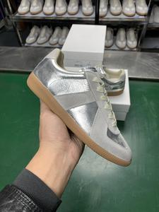 Chaussures décontractées de style urbain pour hommes et femmes, de haute qualité, conçues par des designers, confortables, respirantes, en cuir véritable, essentielles pour les fashionistas - Product Image 6