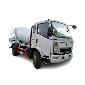 Sinotruck 6 CBM 5 tonnellate RHD 4x4 Mini camion Howo 4*2 piccola betoniera prezzo del camion In India