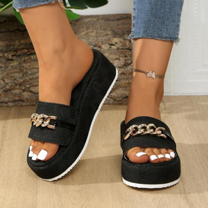 <span class=keywords><strong>Ciabatte</strong></span> di Grande Formato <span class=keywords><strong>per</strong></span> Donna con Catena, Pantofole con Piattaforma di Design, Vendita Diretta dalla Fabbrica - Product Image 2