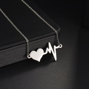 Elegante Collar Coreano de Acero Inoxidable con Colgante en Forma de Latido de Corazón, Collar de Oro Sólido de 14K para Mujeres, Hombres y Niñas - Product Image 3