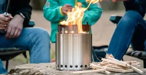 فرن حطب صغير من الفحم لا يدخن مخصص للطبخ موقد مخيم خشبي صغير بدون دخان محمول للحرق في الهواء الطلق