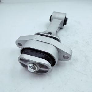 ESAEVER 21950-1J000 219501J000 Ricambi Auto Supporto Motore Supporti Trasmissione Montaggio in Gomma per <span class=keywords><strong>HYUNDAI</strong></span> <span class=keywords><strong>I20</strong></span> 2008 - <span class=keywords><strong>2015</strong></span> KIA SOUL - Product Image 4