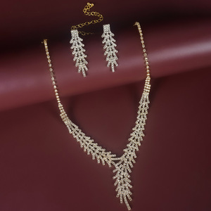 2024 New Wedding Jewelry <span class=keywords><strong>Set</strong></span> đối với phụ nữ <span class=keywords><strong>saudi</strong></span> arabia 2 cái/bộ pha lê Bridal Trang sức bộ sưu tập vòng đeo tay vòng cổ <span class=keywords><strong>Set</strong></span> - Product Image 3
