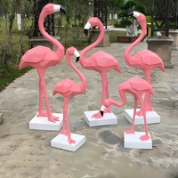 Statues de flamants roses en fibre de verre personnalisées en gros pour hôtels, centres commerciaux, expositions à domicile – Design durable pour la décoration de jardins et d'intérieurs – Sculptures d'animaux