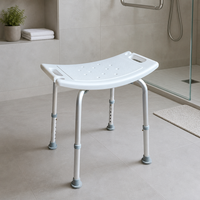 Équipement de sécurité pour la salle de bain, chaise de douche légère en aluminium antidérapante confortable pour les personnes âgées, tabouret de douche pour adultes