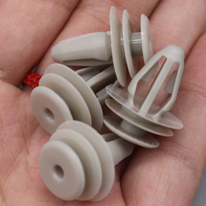 Roewe Car <b>Door</b> Panel <b>Trim</b> Clip D180 18mm 16mm 13mm 22mm PA66 Fastener for Interior Trunk Bumper Repair Replacement - Product Image 2