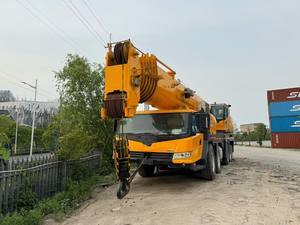 Grúa móvil XCT110L7 de 110-130 toneladas en buen estado, usada, en venta. - Product Image 4