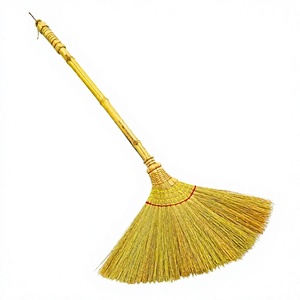 Balai à herbe classique écologique avec manche en plastique, fibres de coco, poils moyens non teintés, outil de balayage de sol durable pour - Product Image 1
