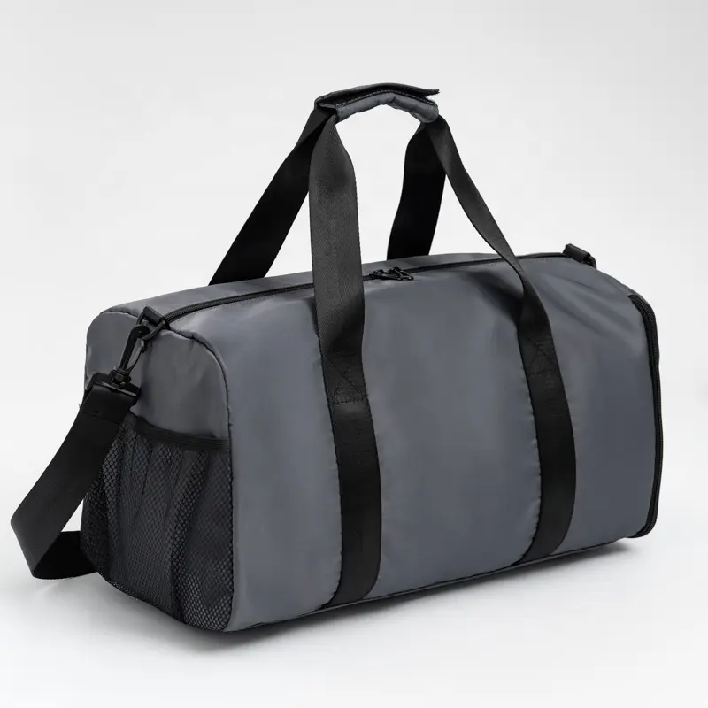 Fashionable waterproof oxford weekender shoulder sports bag custom logo large space fitness duffel bag