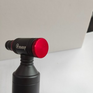 Pompa per <span class=keywords><strong>Bicicletta</strong></span> CO2 con Manopola di Controllo dell'Aria e Pacchetto Cartucce CO2 e Strumenti di Riparazione - Product Image 2