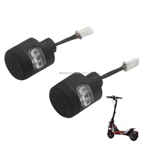 ไฟเลี้ยวซ้ายและขวาของแท้สำหรับ Ninebot ZT3 Pro /MAX G3/F3 F3 Pro อะไหล่สกู๊ตเตอร์ไฟฟ้า สำหรับผู้ใหญ่ - Product Image 4