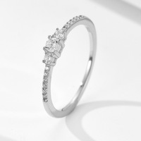 S925 Sterling Silver Round Zircon Ring Light Luxury Mode européenne et américaine Décoration de bijoux simple et exquise