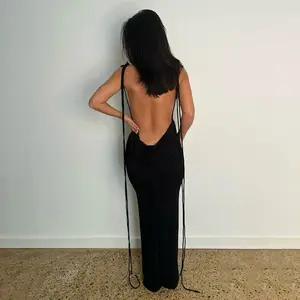 K22D14015 Backless seksi Cami Maxi elbise spagetti kayışı parti Clubwear kadın uzun elbise