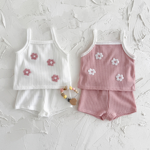 Pantaloncini estivi da ragazza in due pezzi senza maniche con abito da bambina ricamato a fiori Set da abbigliamento per neonato - Product Image 2
