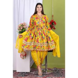 Nouvelle tenue Sharara ethnique en rayonne, best-seller, avec Dhoti et Dupatta élégant pour les fêtes, en matériaux recyclés, toutes saisons - Product Image 1