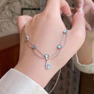 Collar de Plata de Ley S925, Lujoso y Exquisito, con Cadena de Doble Capa, Borla de Gota de Agua Azul Hielo, Collar en Capas Azul Marino de Moda - Product Image 4