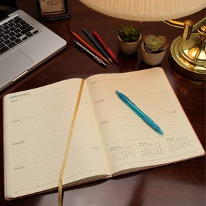 LABON Academic Planner 2026 2027 Cuaderno negro de tapa dura con cinta de banda elástica Marcapáginas <span class=keywords><strong>Agenda</strong></span> de lámina dorada - Product Image 6