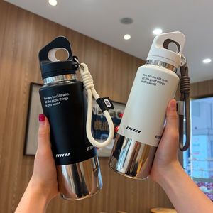 ขวดน้ำหุ้มฉนวนแบบมือเดียว 316 สแตนเลสสตีล 304 สำหรับเดินทางและเล่นกีฬา - Product Image 3